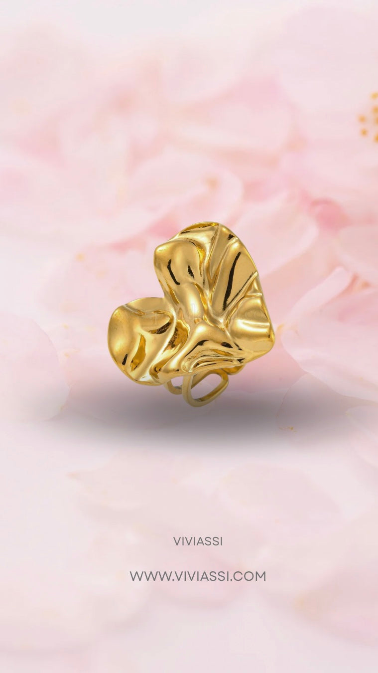 BIG HEART RING
